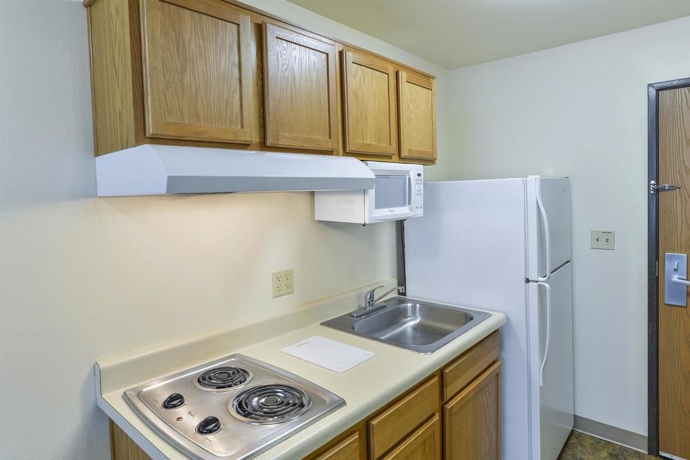 Woodspring Suites Conroe Exterior photo